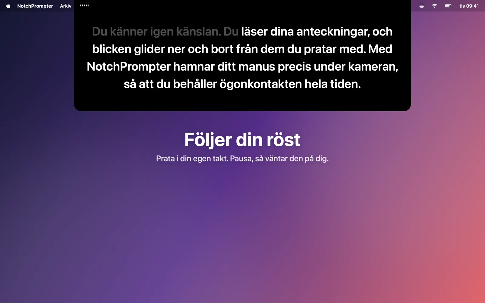 Promptern under notchen, som följer ett manus som läses upp.